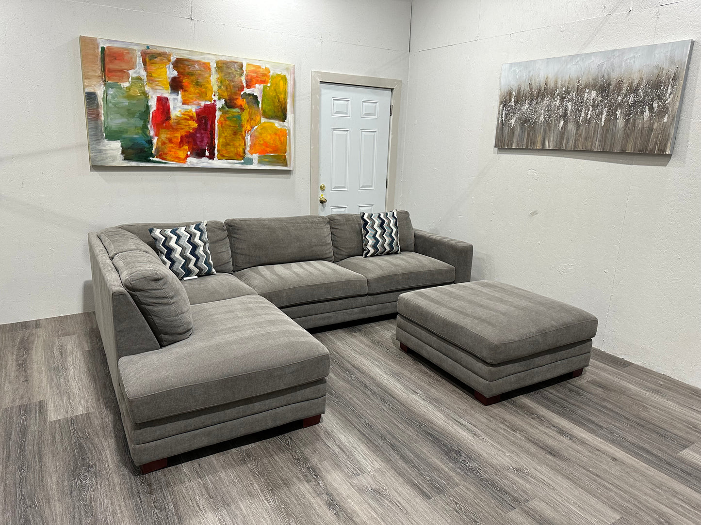 Penelope Fabric Sectional with Ottoman