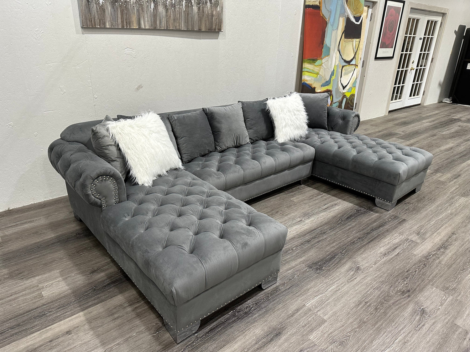 Brand New | Sectionals & Sofas