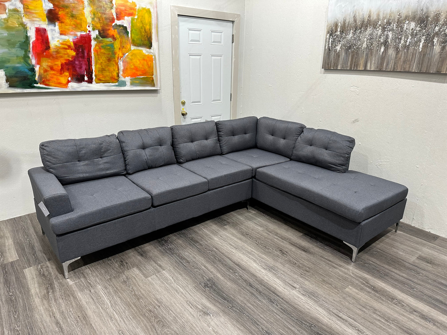 Gray Sectional w/ metal legs