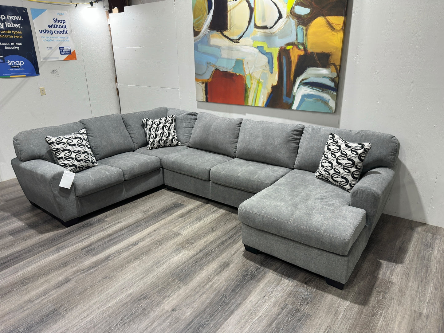 Birkdale Court 3-Piece Sectional with Chaise