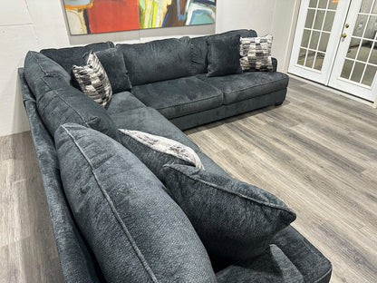 Lavernett 3-Piece Sectional