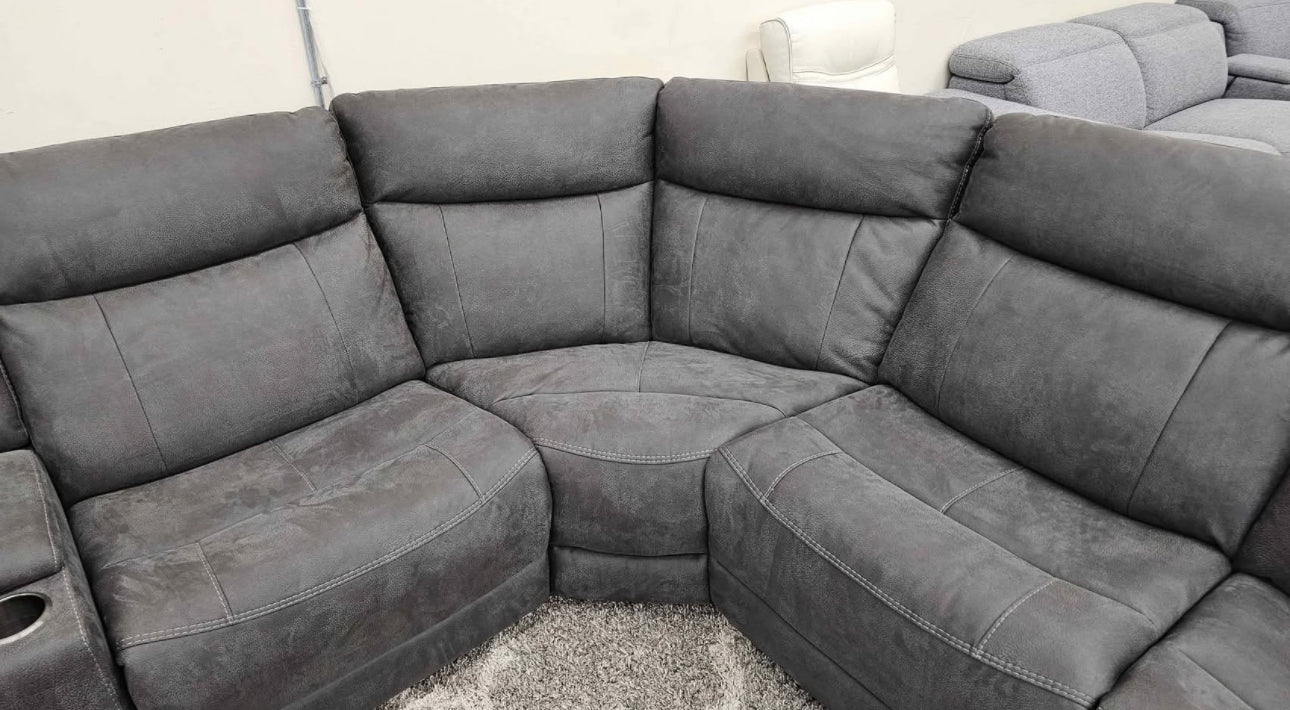 Zakary 6-piece Fabric Power Reclining Sectional With Power Headrests