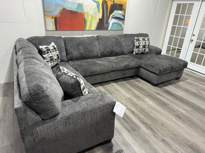 Ballinasloe 3-Piece Sectional with Chaise
