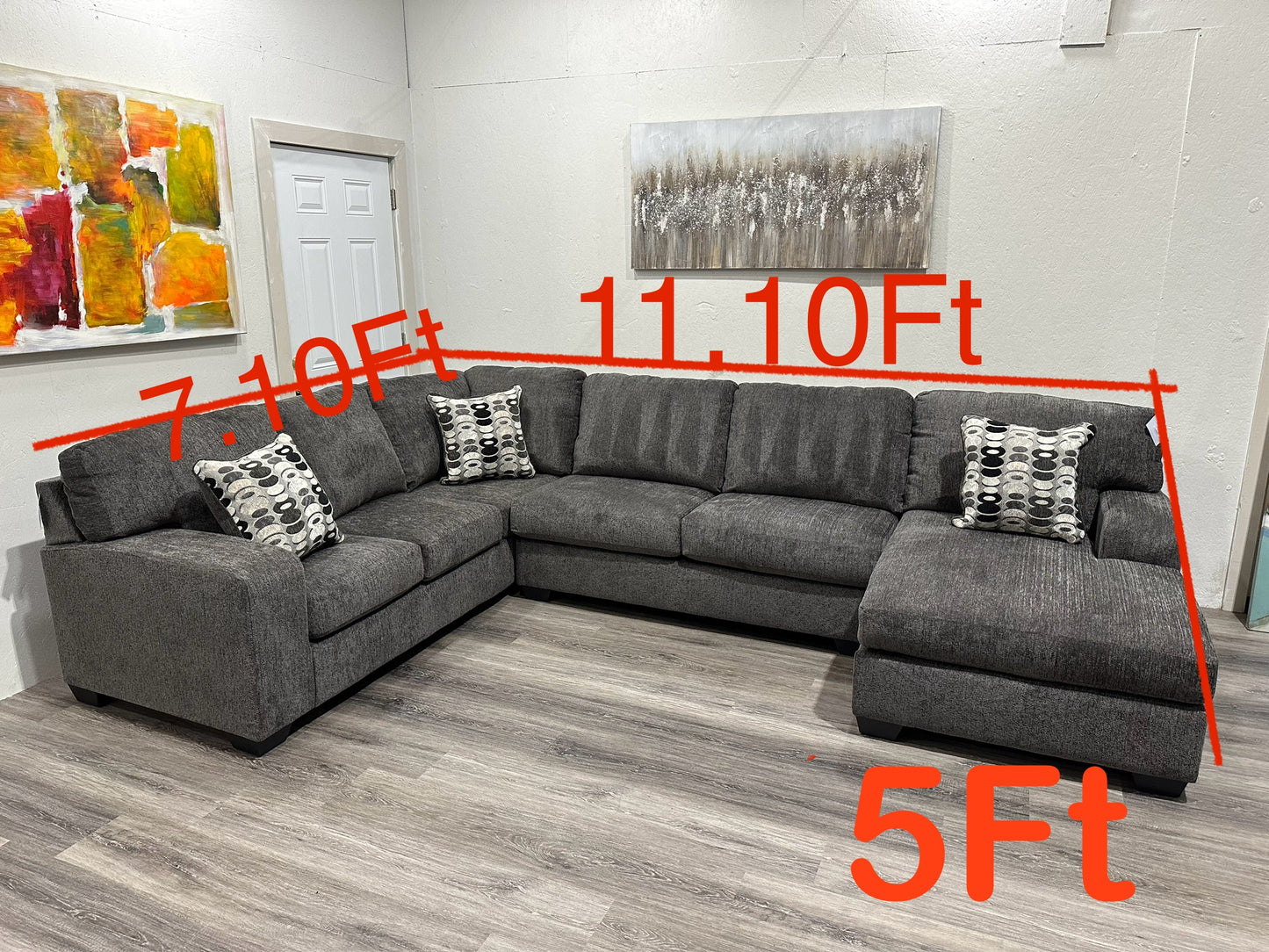 Ballinasloe 3-Piece Sectional with Chaise
