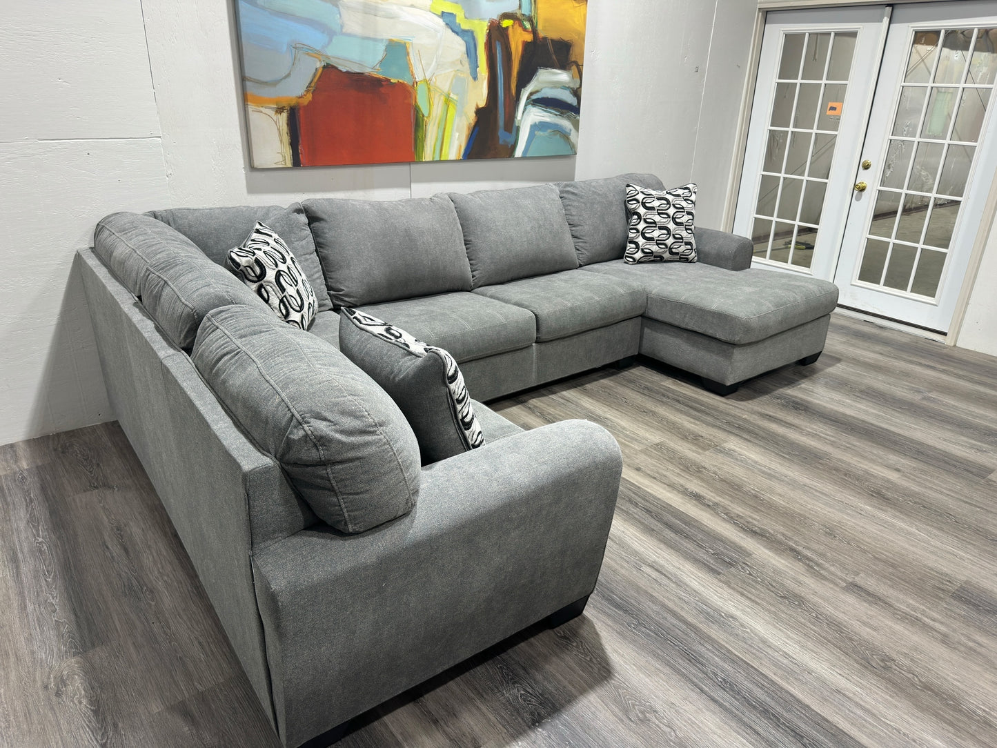 Birkdale Court 3-Piece Sectional with Chaise