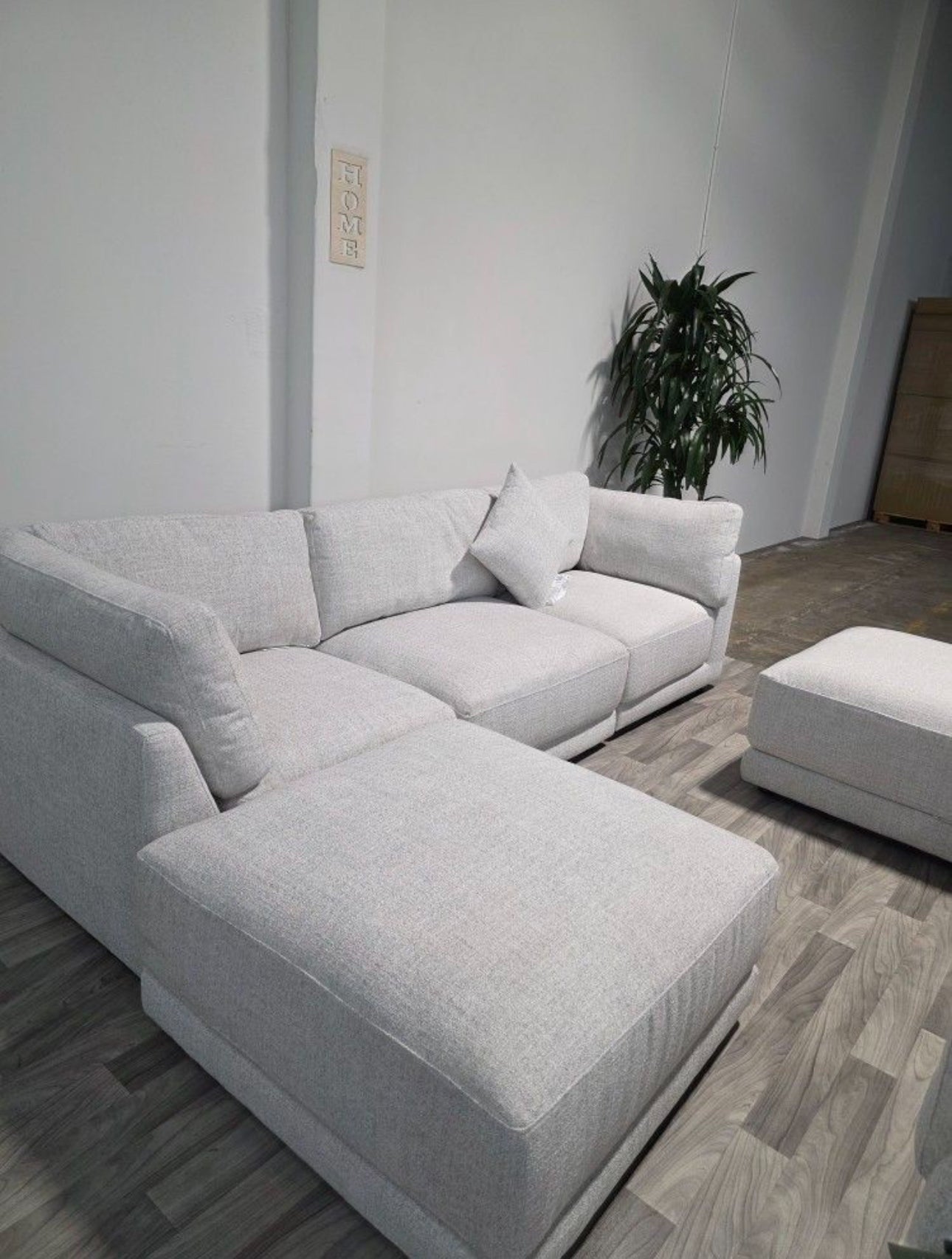 DAYNA 4PC MODULAR Sectional