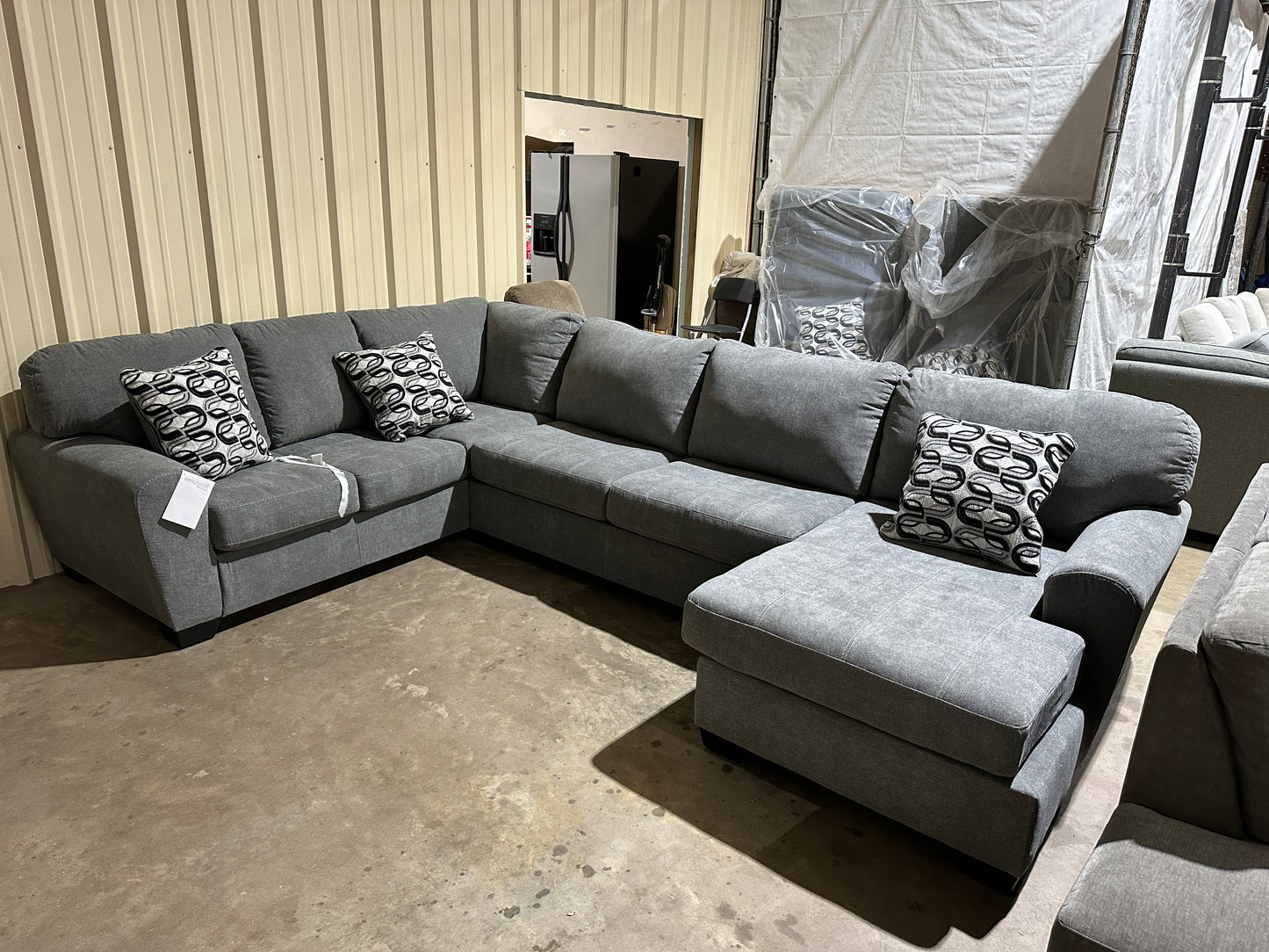 Birkdale Court 3-Piece Sectional with Chaise