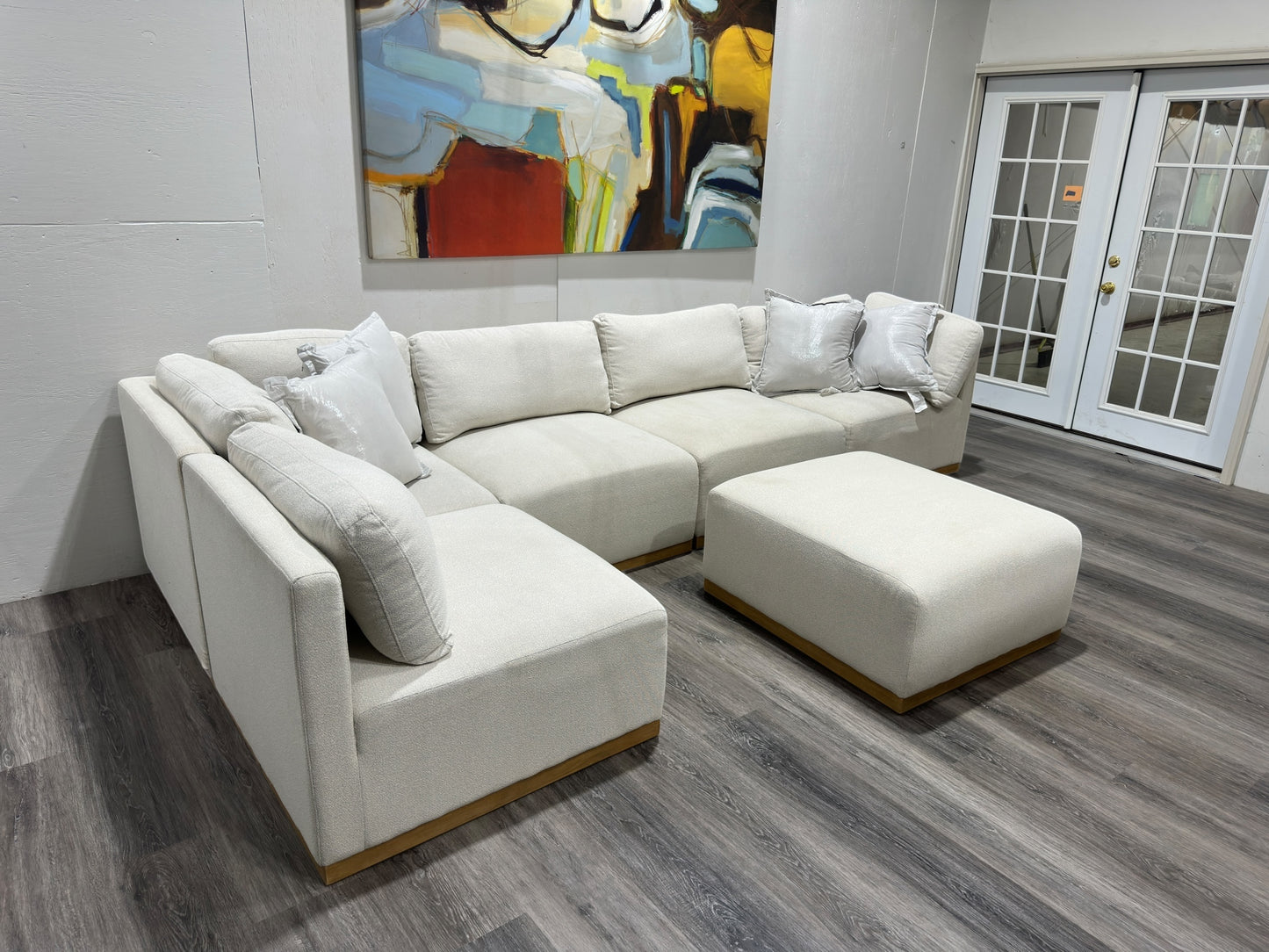 Henredon Murphy Fabric Modular Sectional with Ottoman Cream