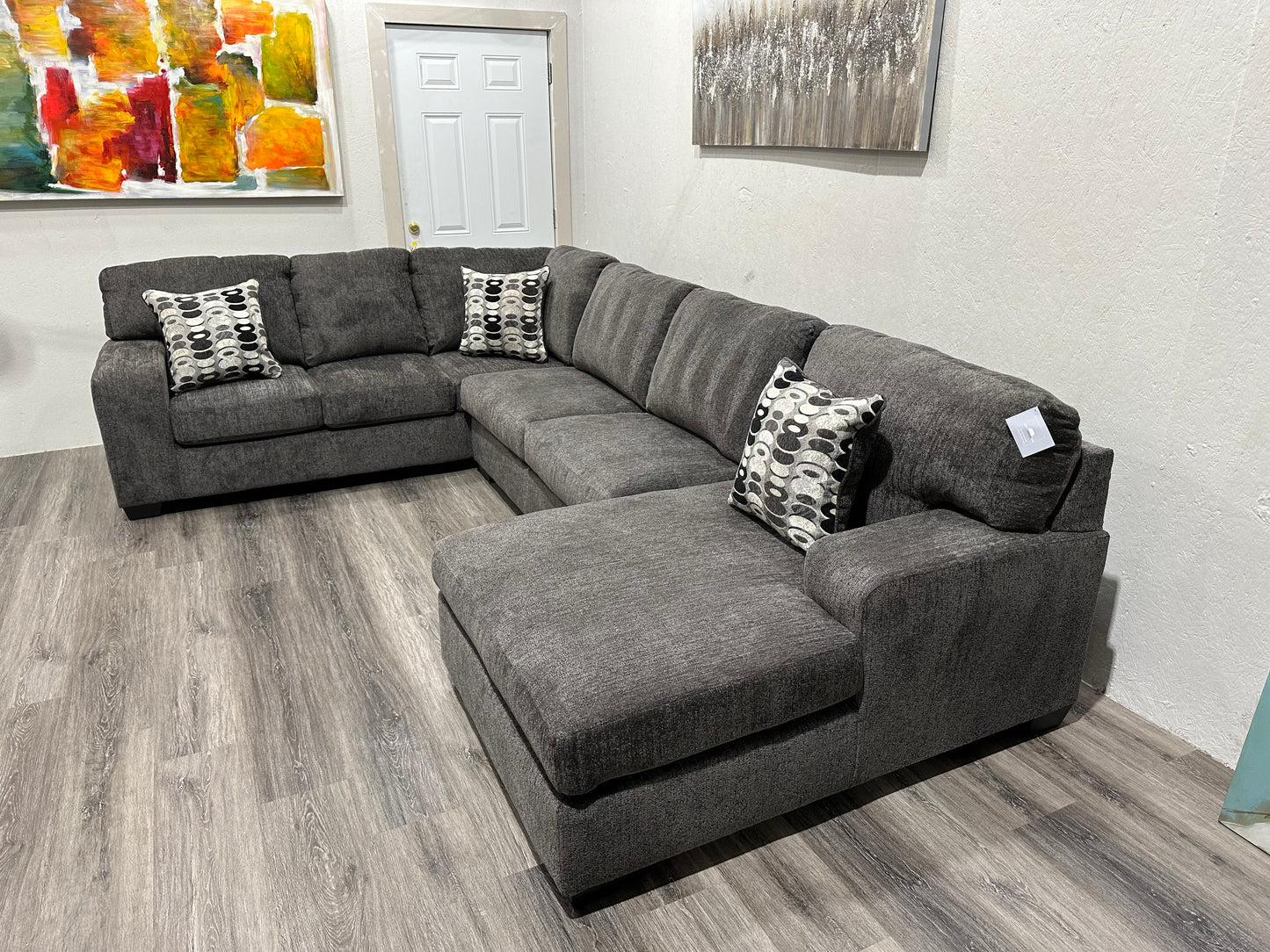 Ballinasloe 3-Piece Sectional with Chaise